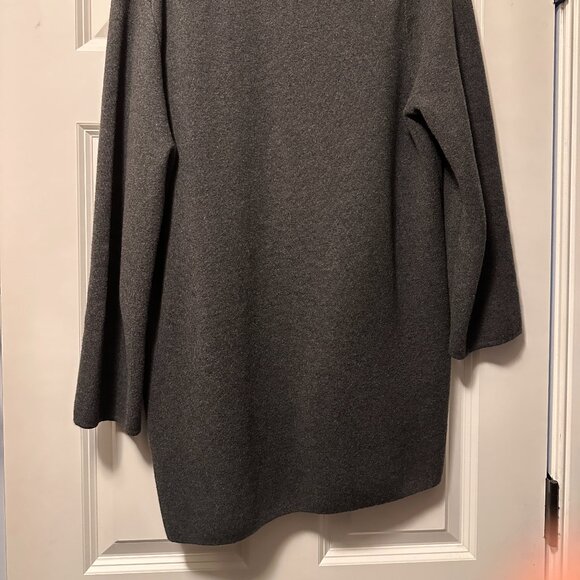 Quince Organic Cotton Knit Blazer — Charcoal (Size M) - Picture 3 of 5